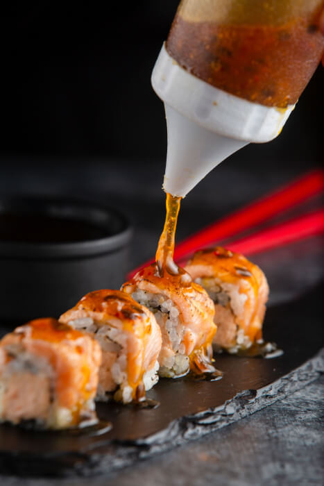 Uramaki Maçaricado Agridoce (8 Peças)