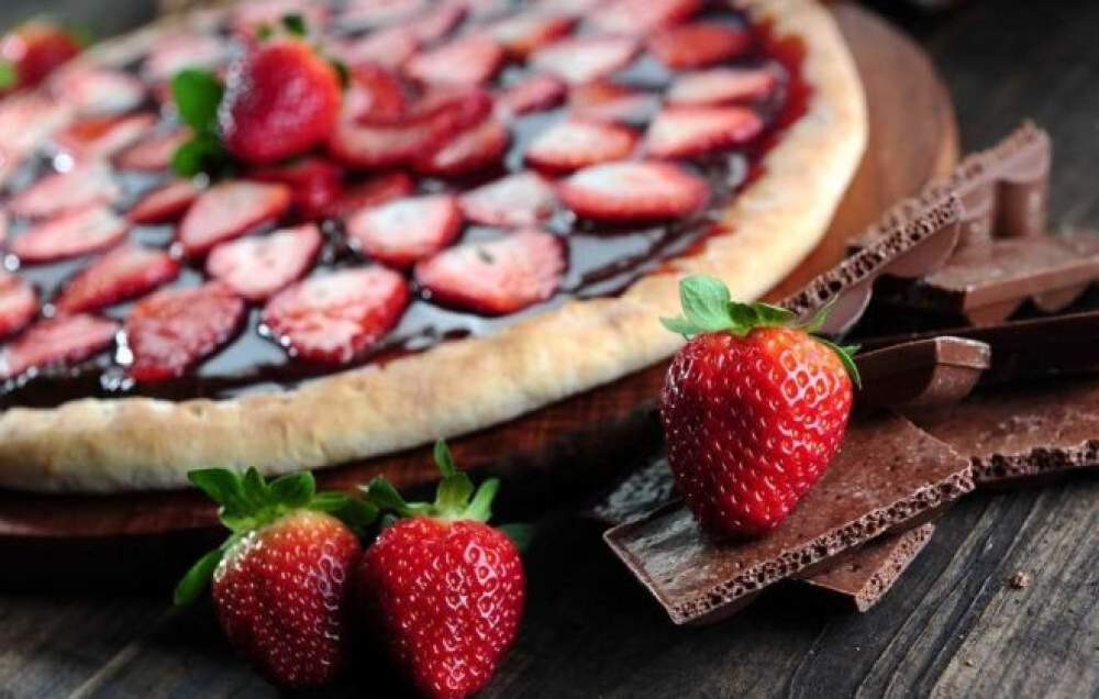 PIZZA PEQUENA DOCE PEQUENA