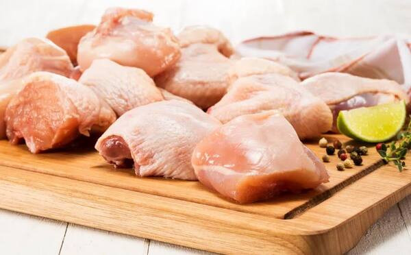 Frango a passarinho
