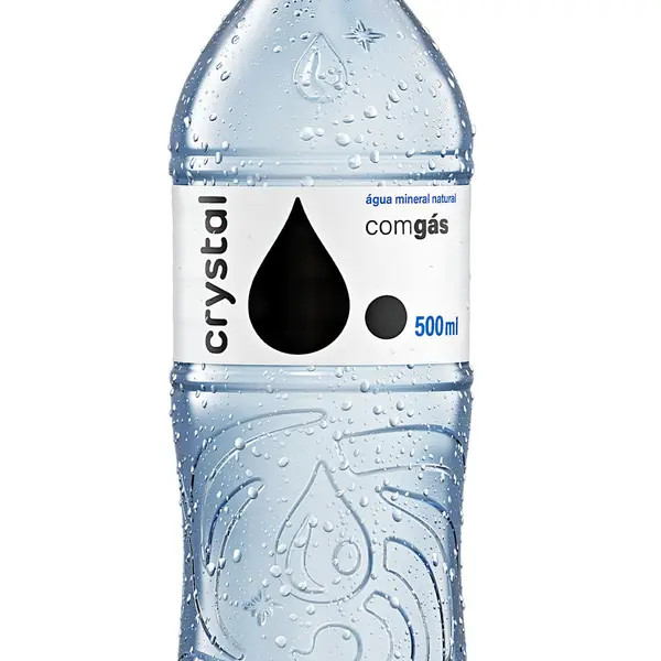 Água mineral com gás