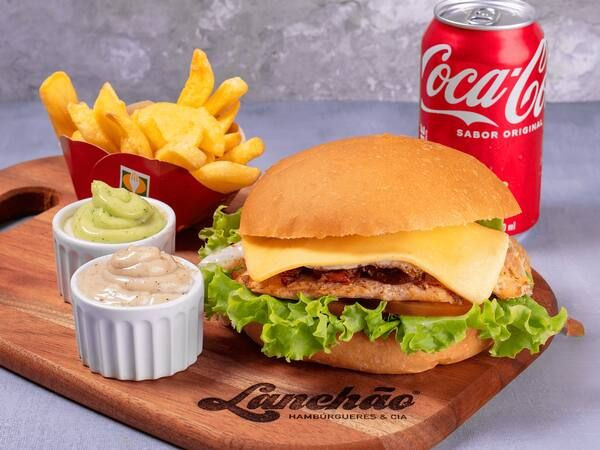Combo 24 - Frango c/ Bacon + Fritas + Refri ou Suco