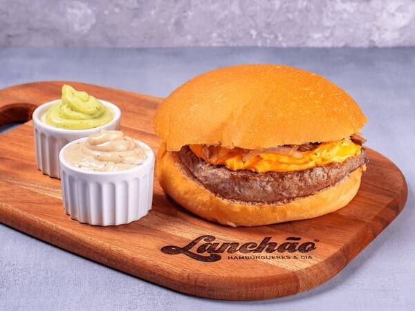 10 - Hamburguer c/ Cheddar e Cebola