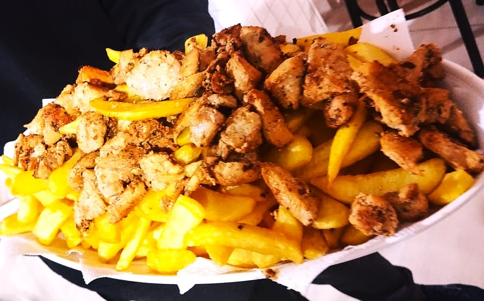 Batata Frita com Frango - MÉDIA