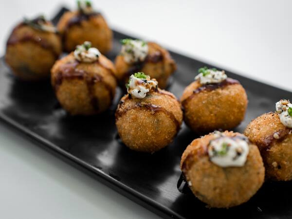 Bolinho de Salmão 8 unidades