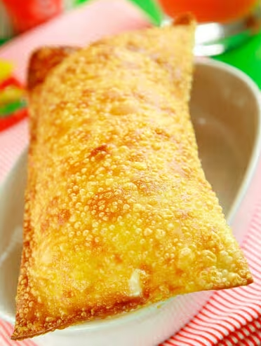 PASTEL DE CARNE DE SOL 