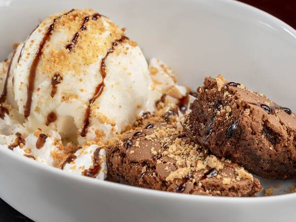 Brownie com Sorvete de Creme