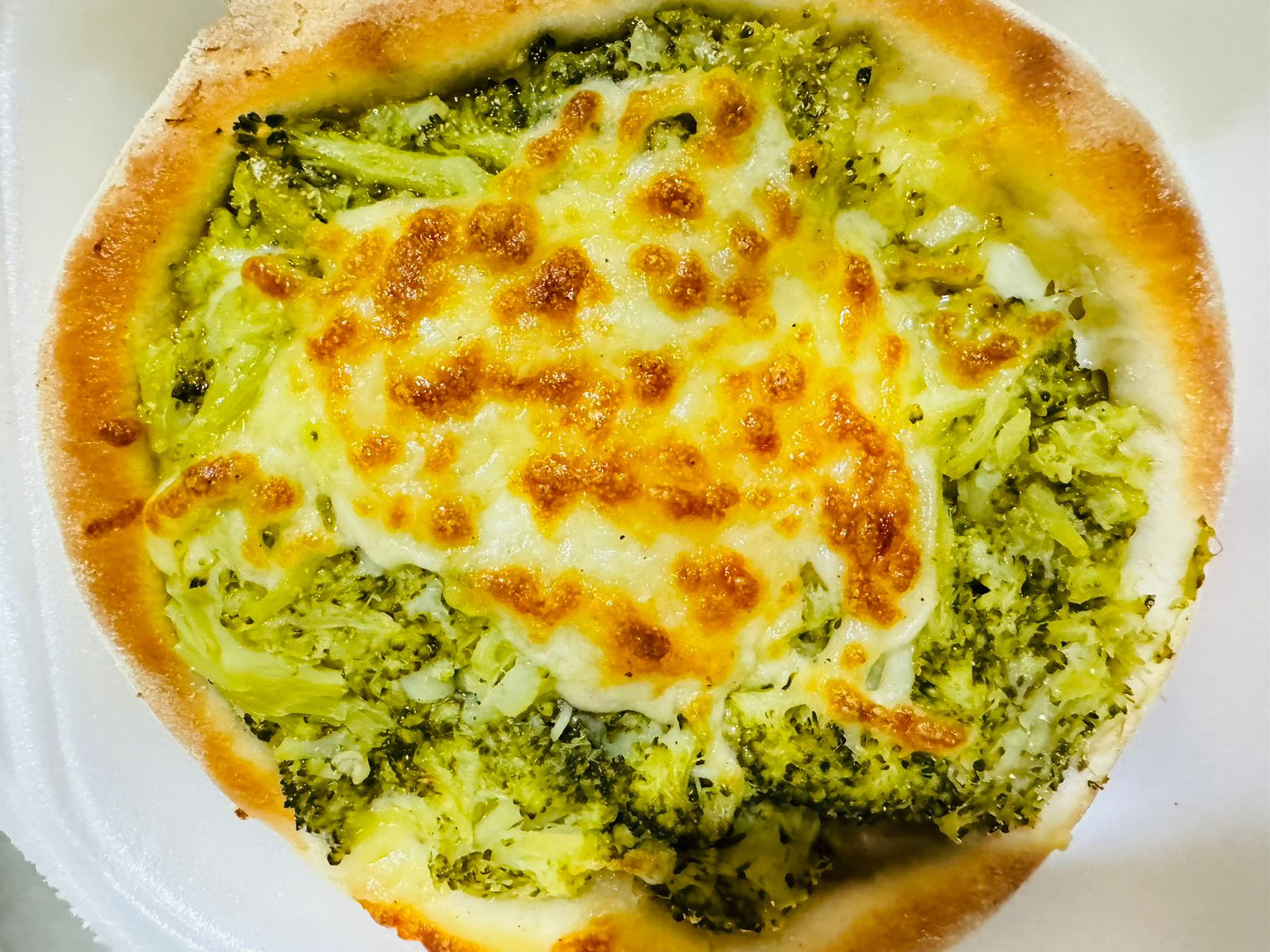 ESFIHA BRÓCOLIS C/ QUEIJO