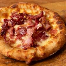 ESFIHA BACON