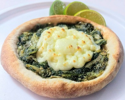 Esfiha de Brocolis c/ Queijo e Bacon