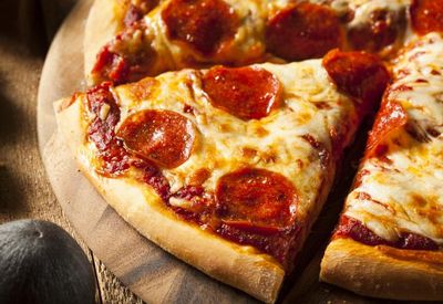 PIZZA SUPER GIGANTE