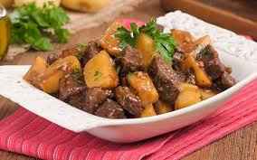 Carne com Batatas