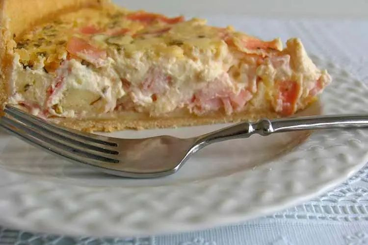 Torta de presunto e queijo (Serve 1 Pessoa)