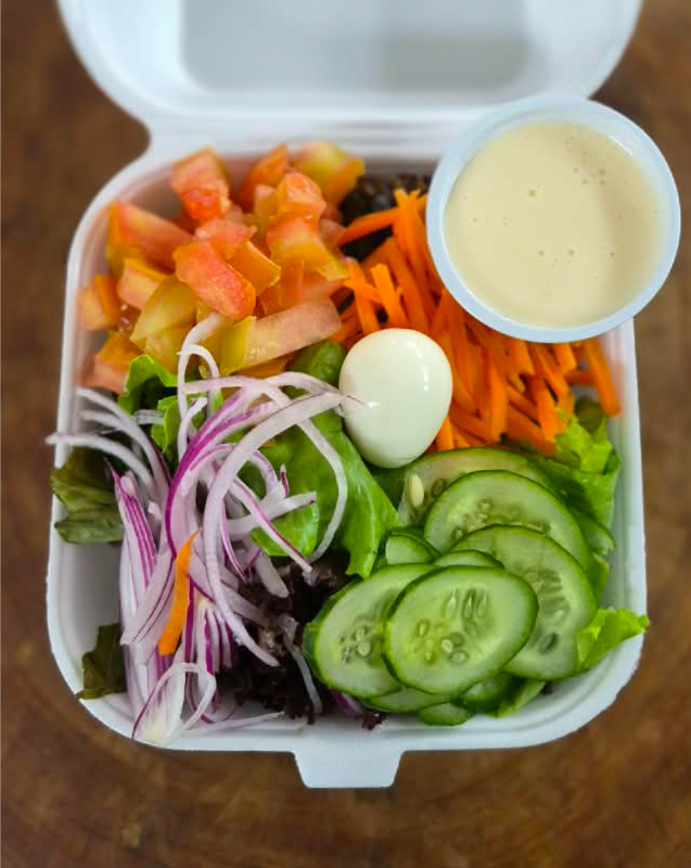 SALADA C/ MOLHO DA CASA.