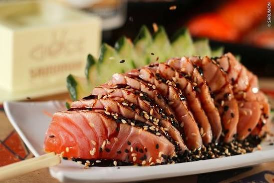 sashimi maçaricado 