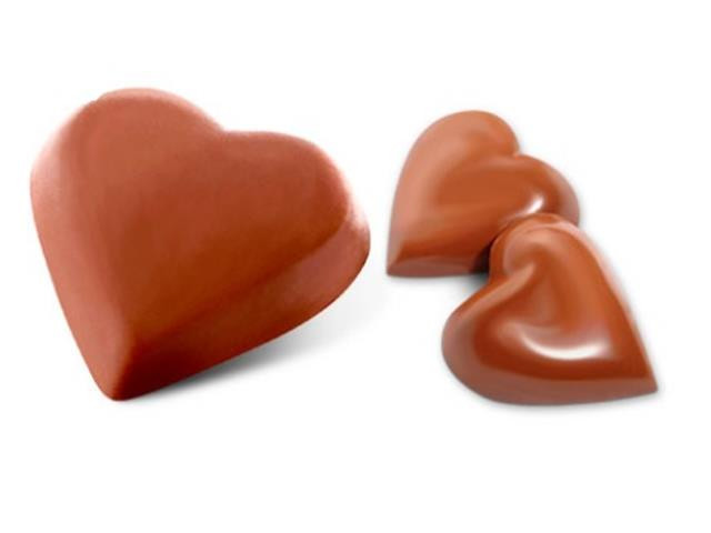 Casquinha de chocolate limao  formato de coração 