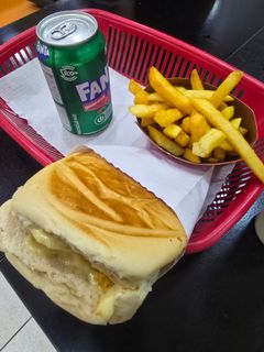 Bella Chicken Bela Vista 