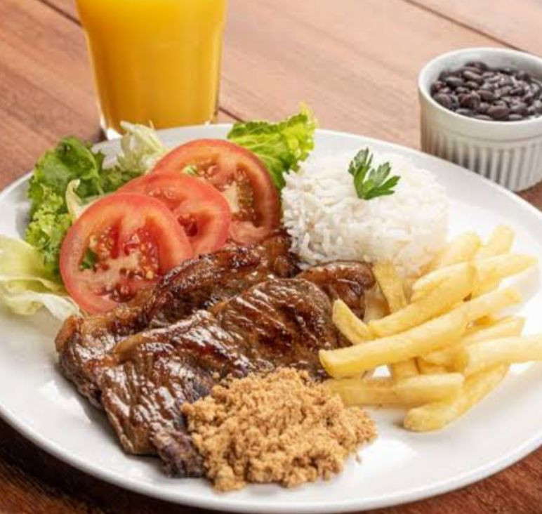 CONTRA FILE ACEBOLADO ( ARROZ, FEIJAO, BATATA FRITA E SALADA)