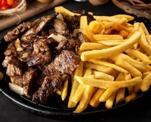 CARNE DO SOL C/ FRITAS