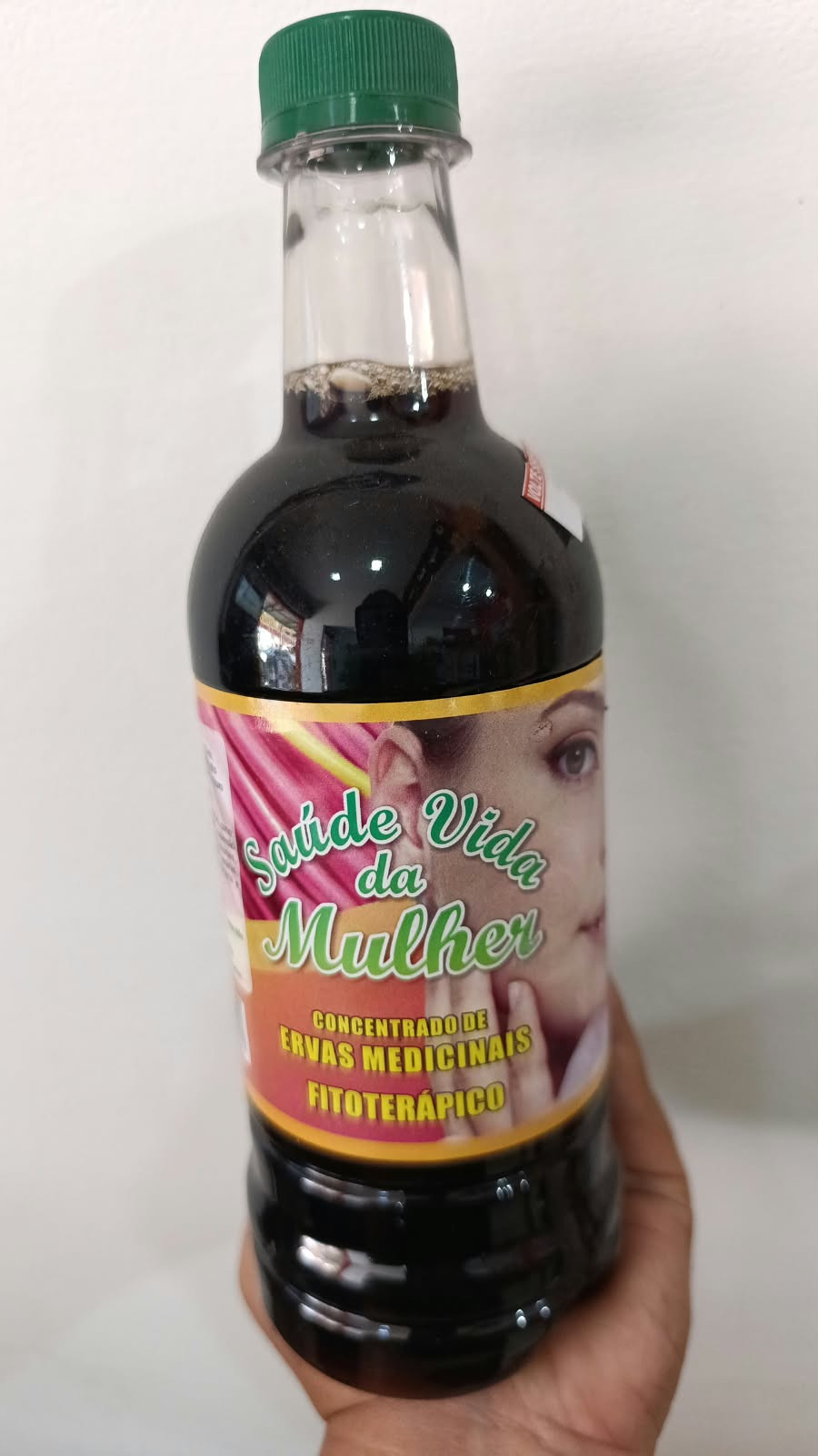 GARRAFADA SAUDE PARA MULHER 500ML