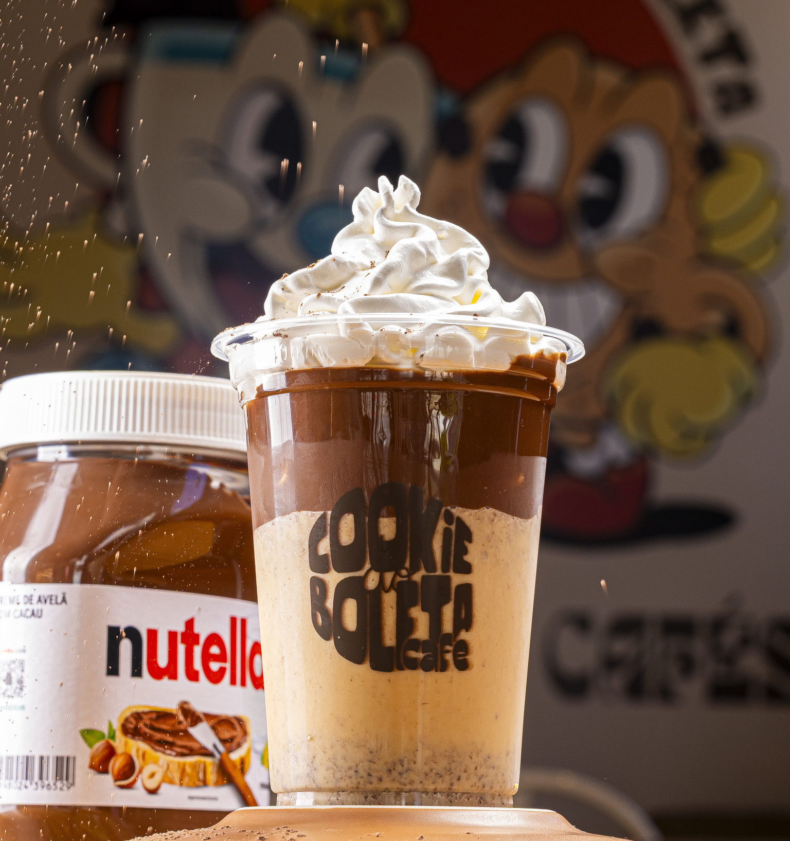 MILK SHAKE COM COOKIE DE NUTELLA 440ML