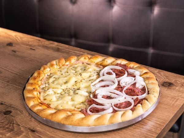 Pizza Grande + Borda Grátis