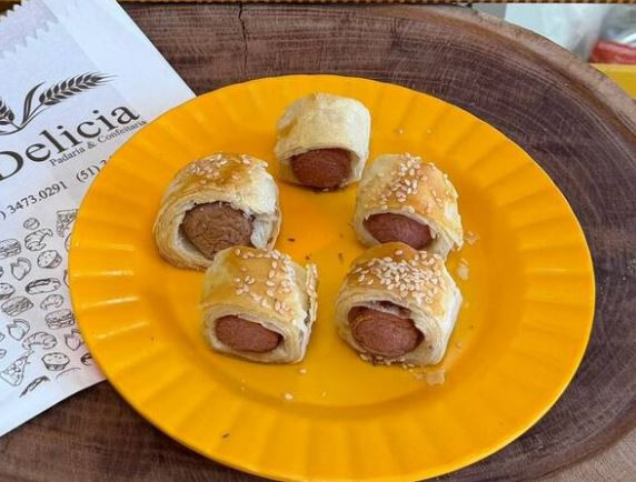 Cadelinha Massa Folhada C/ Salsicha 100 UN