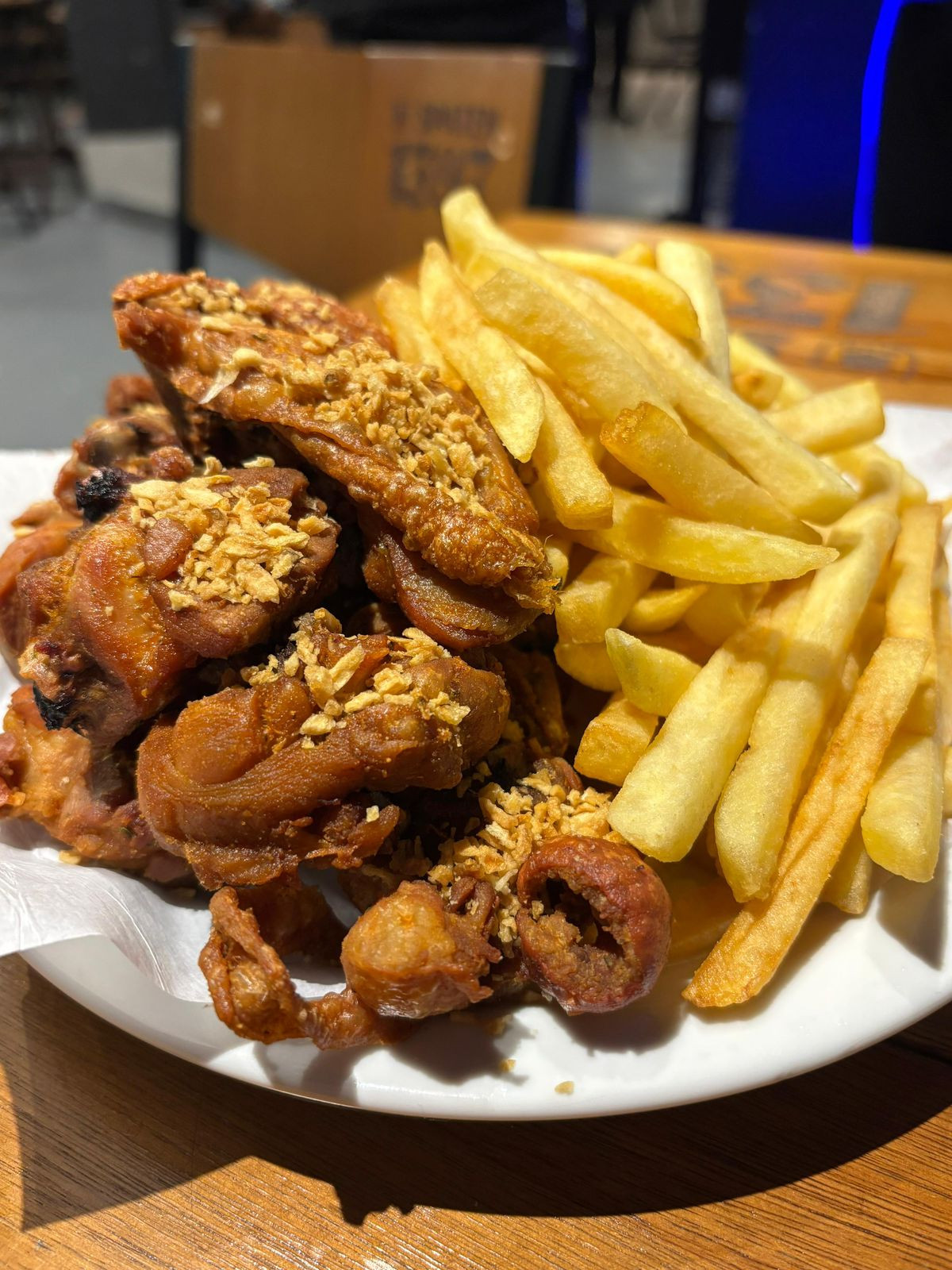 FRANGO APASSARINHO C/ FRITAS