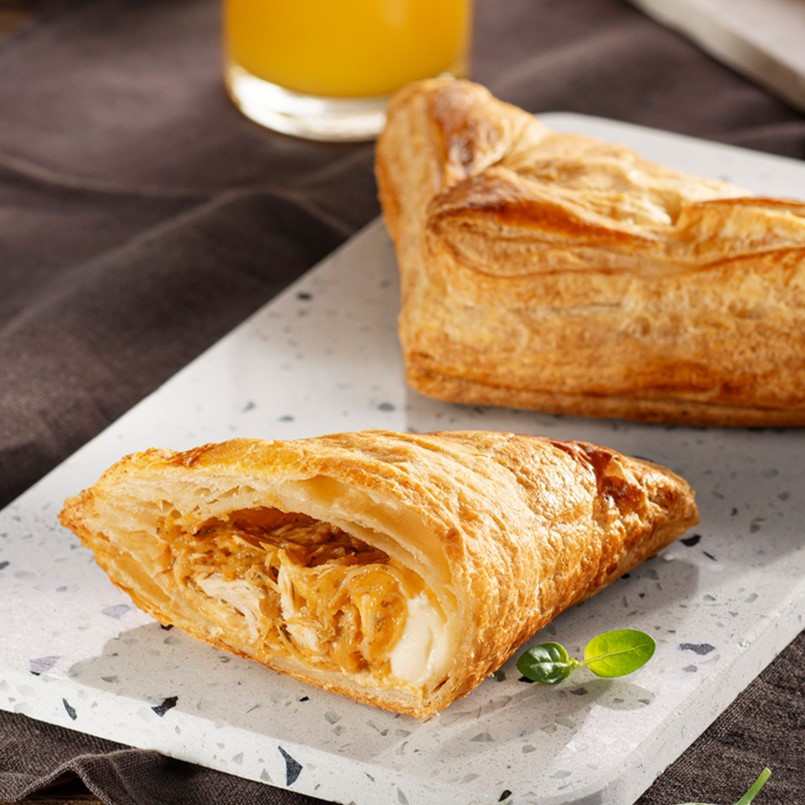 Folhado - Frango Com Catupiry