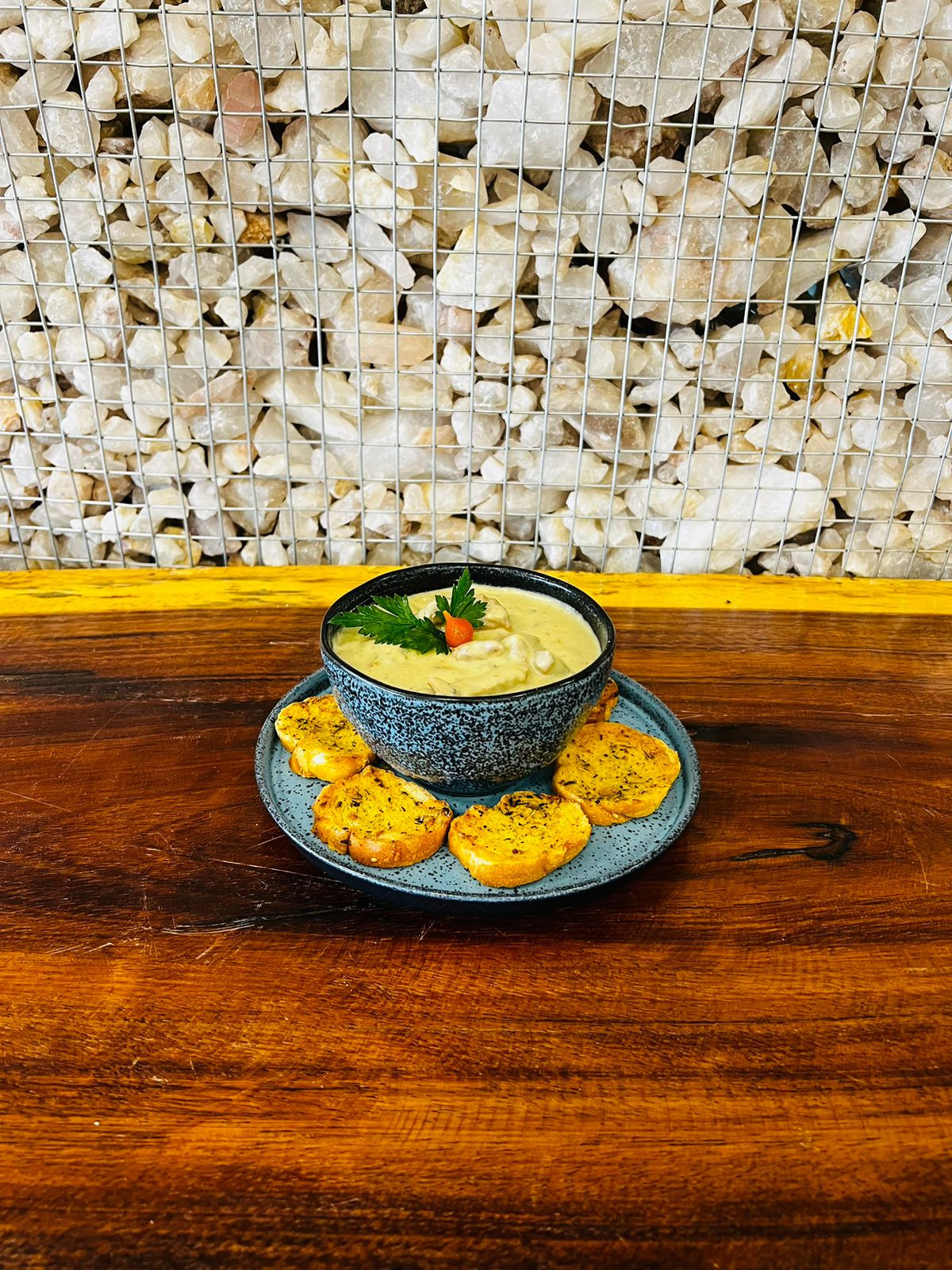 FILÉ MIGNON AO MOLHO DE GORGONZOLA
