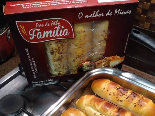 Pão De Alho Família