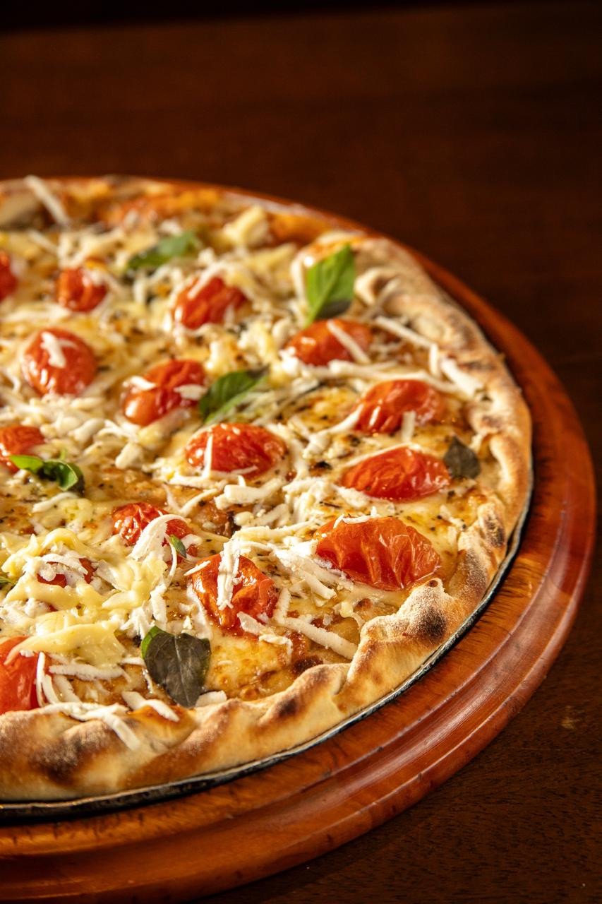 PIZZA GIGANTE SALGADA