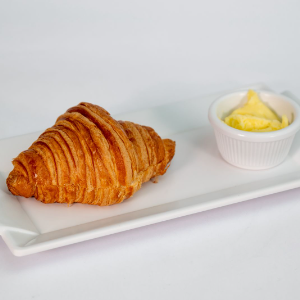 CROISSANT COM MANTEIGA