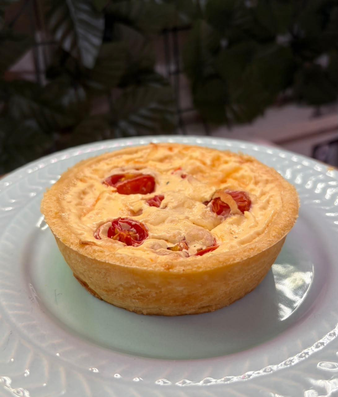 Quiche de tomate caprese