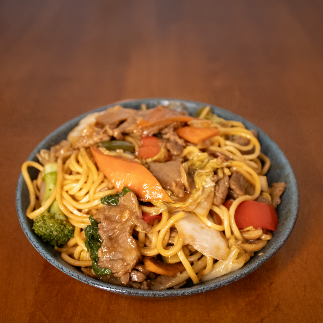 Yakisoba de Carne