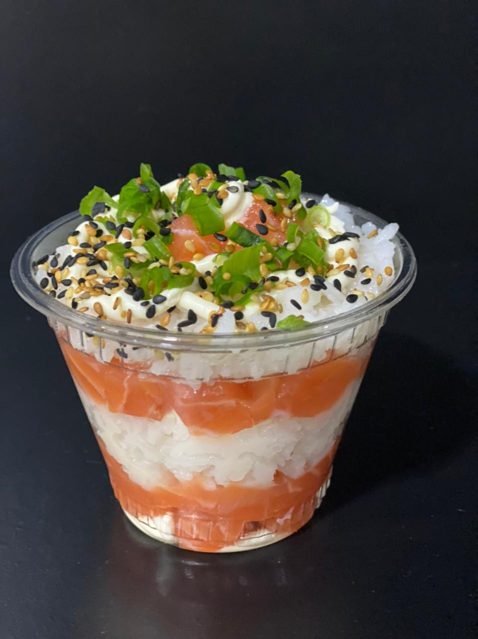POKE SALMÃO GRELHADO