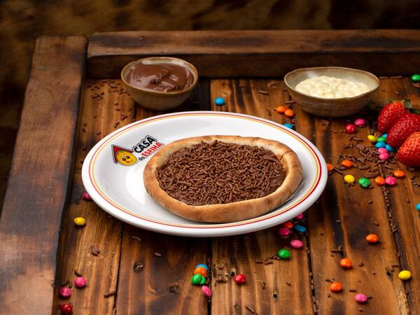 Esfiha de Brigadeiro