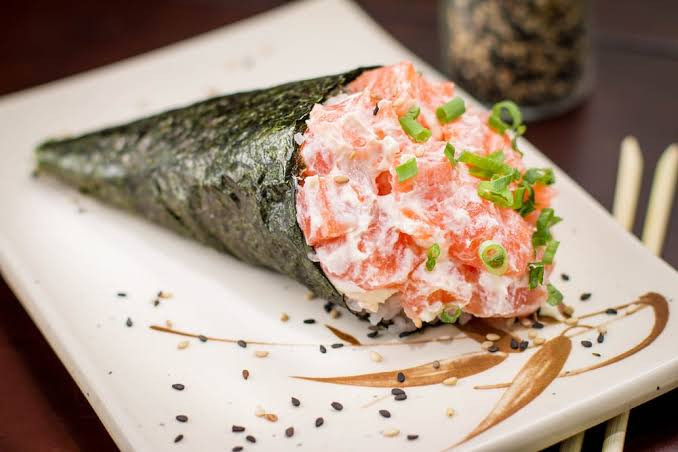 Temaki tradicional sem arroz