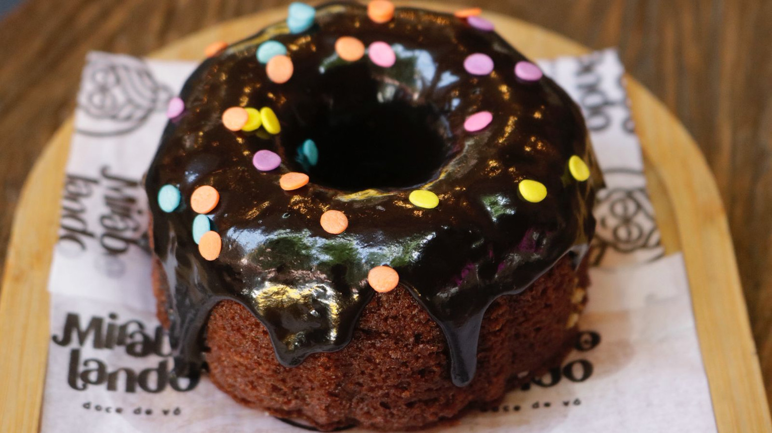MINI BOLO DE CHOCOLATE