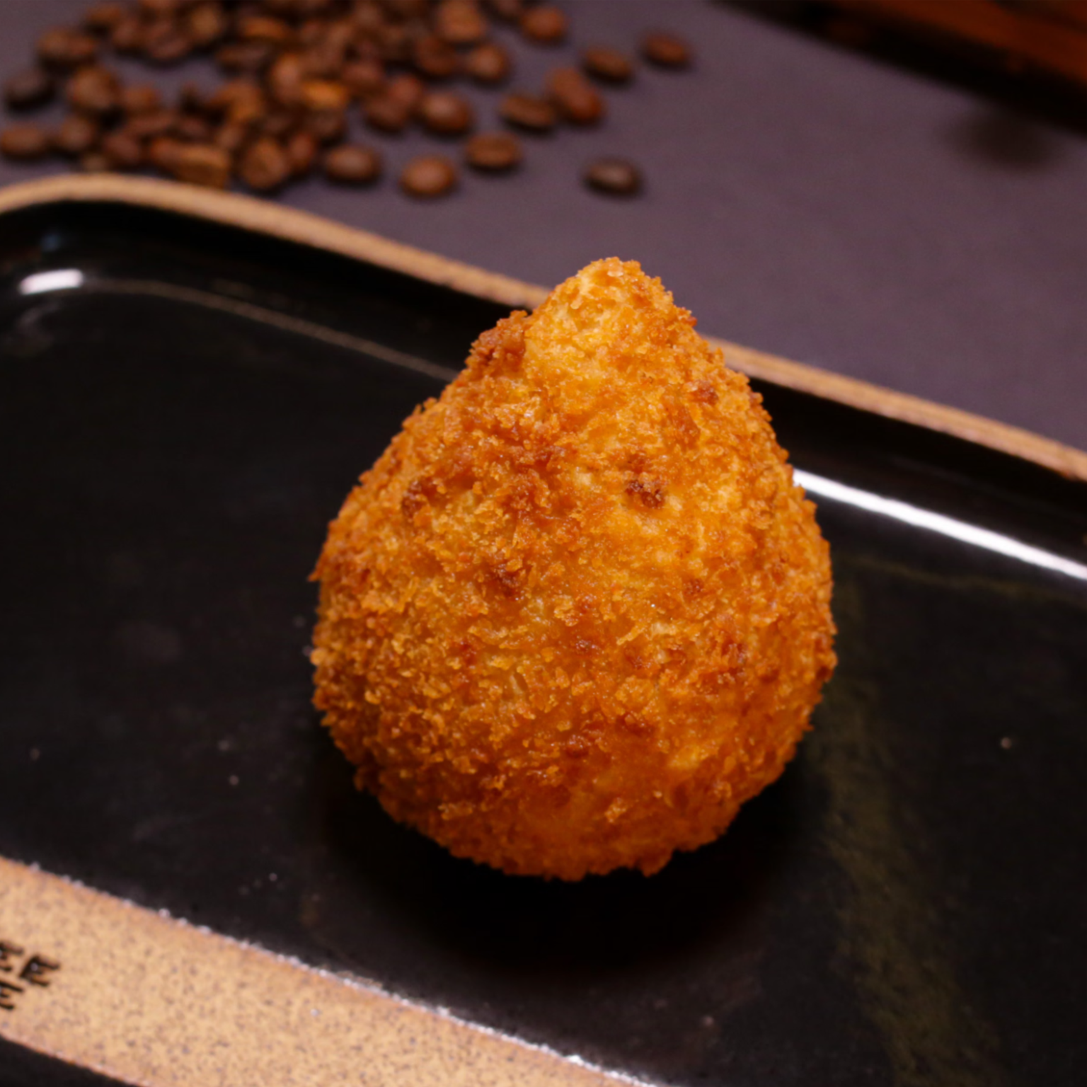 COXINHA DE CARNE SECA