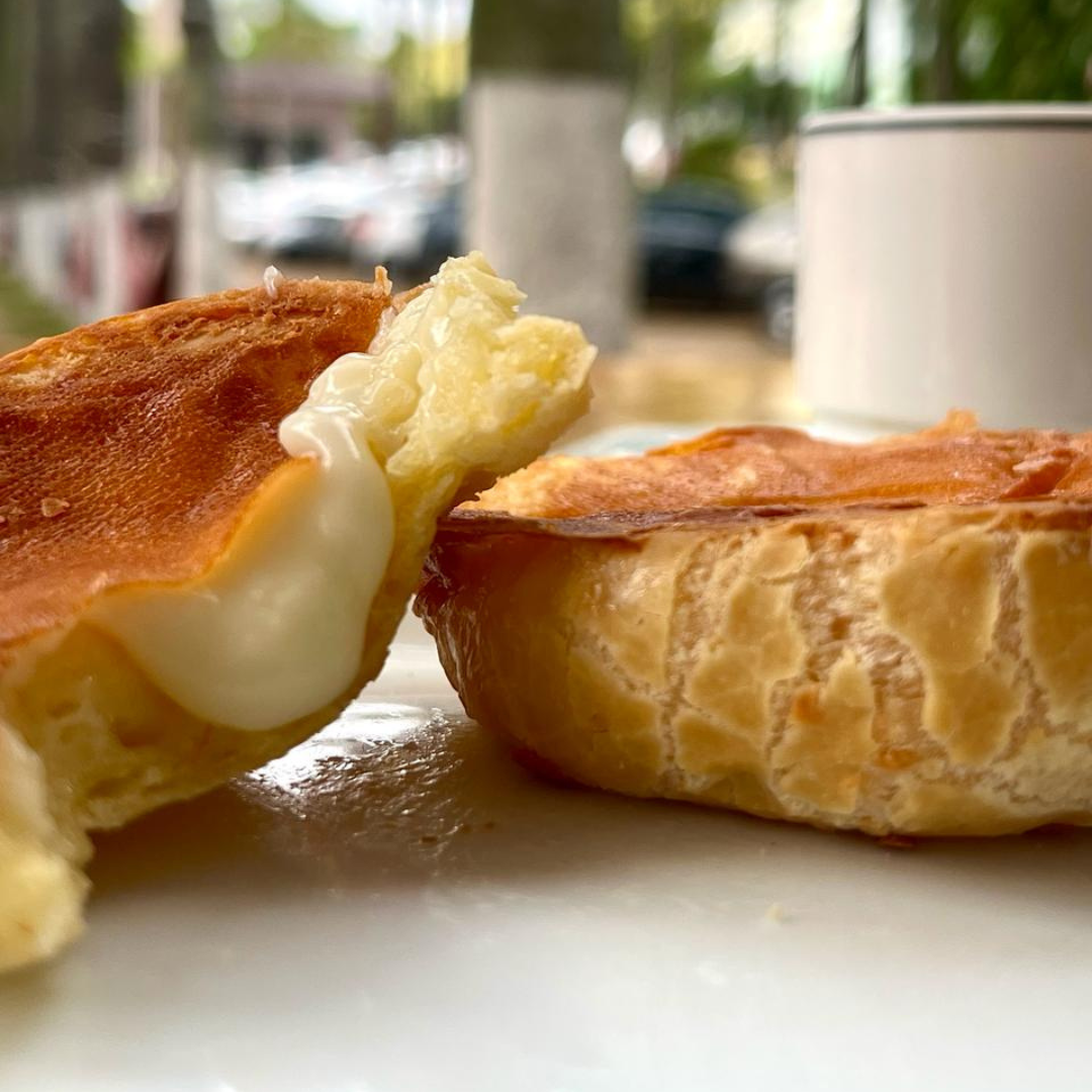 PAO DE QUEIJO RECHEADO
