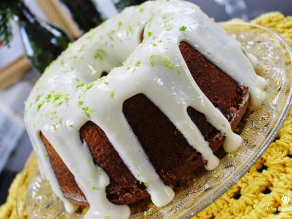Bolo de Limão com mousse de limão