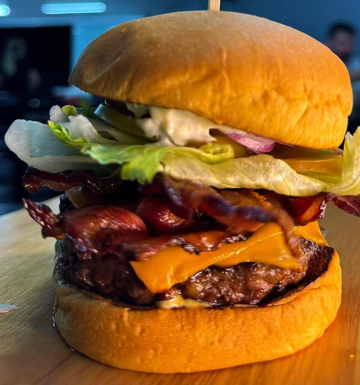 BURGER SALADA BACON