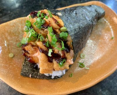 TEMAKI SALMAO EMPANADO