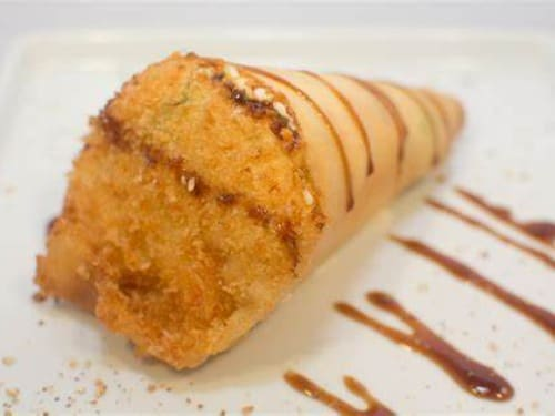 TEMAKI HOT ROLL SALMÃO