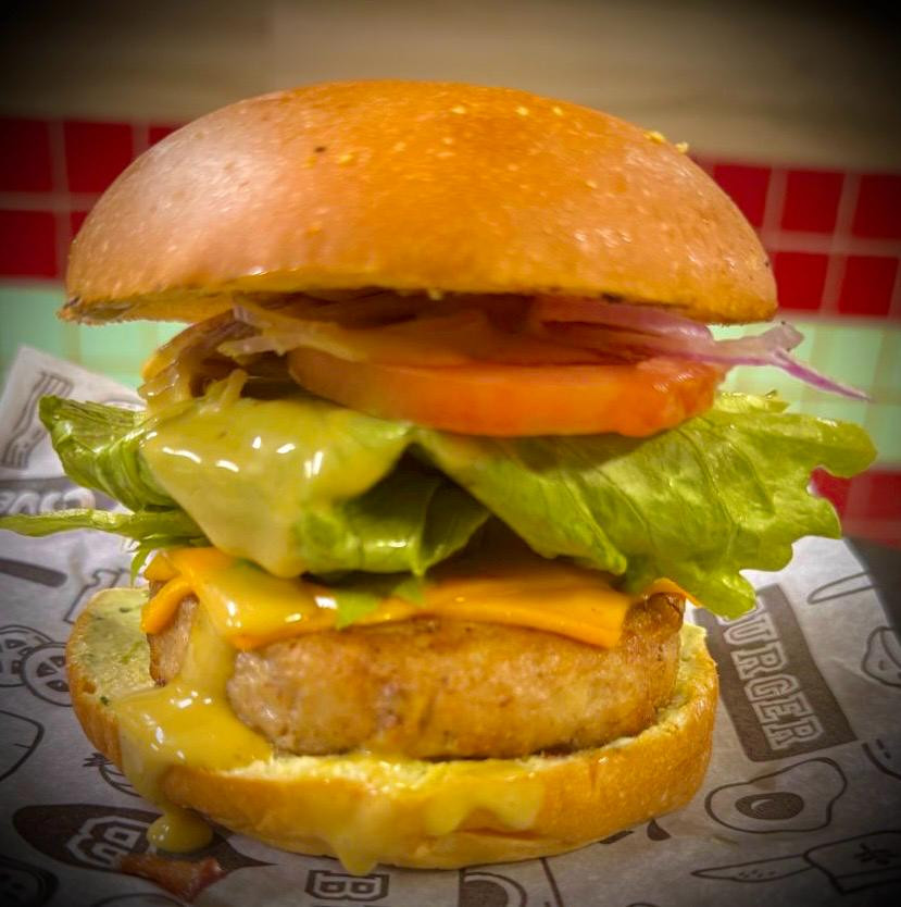 BURGER FRANGO SALADA