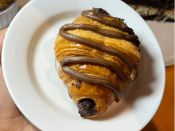CROISSANT CHOCOLATE BELGA/NUTELLA