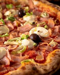PIZZA PEITO DE PERU
