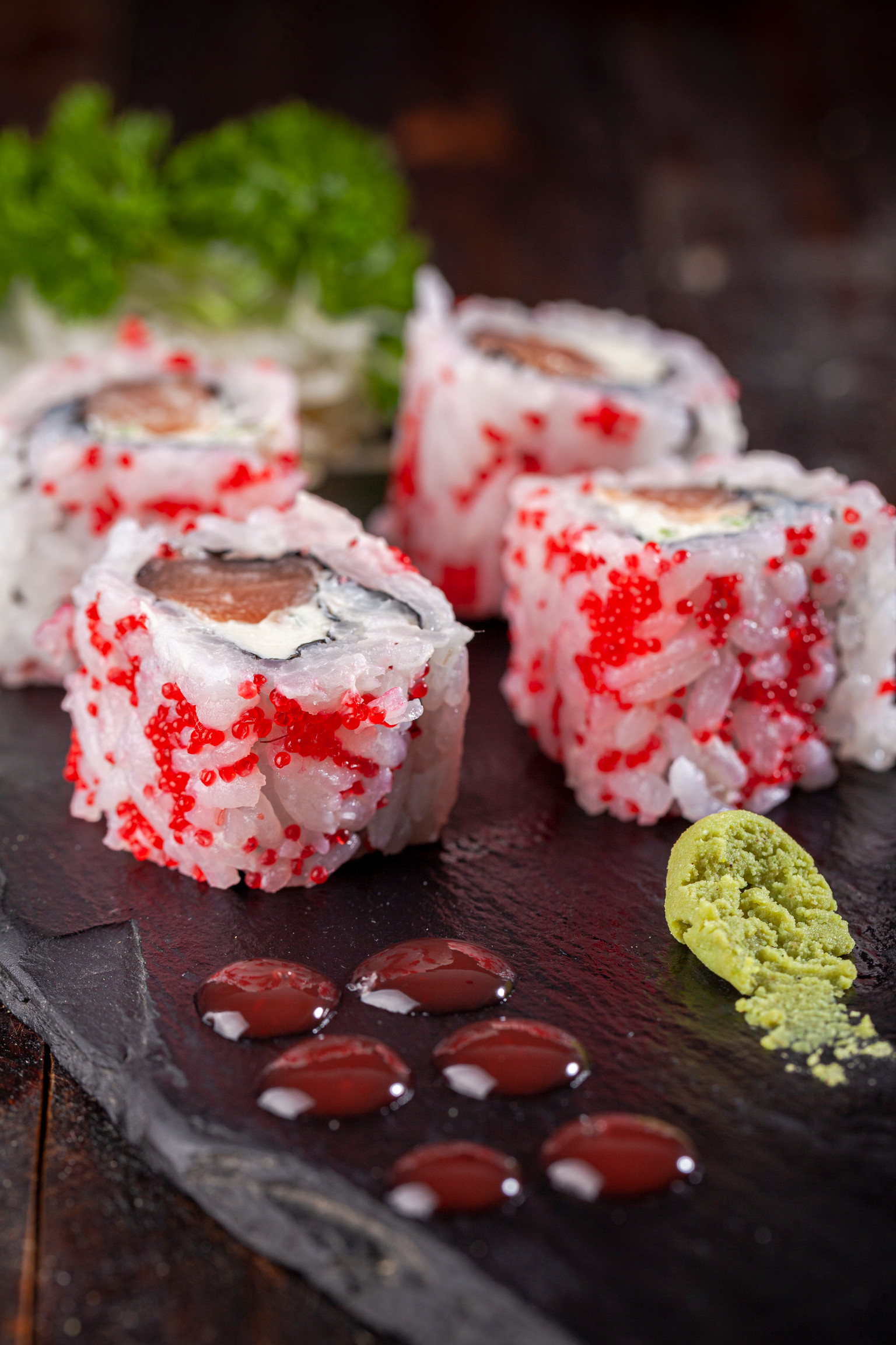 URAMAKI FILADÉLFIA C/ OVAS (5UN)