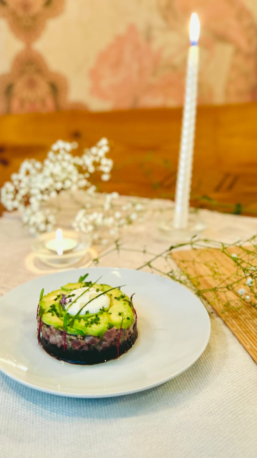 Entrada - Tartare de Salmão