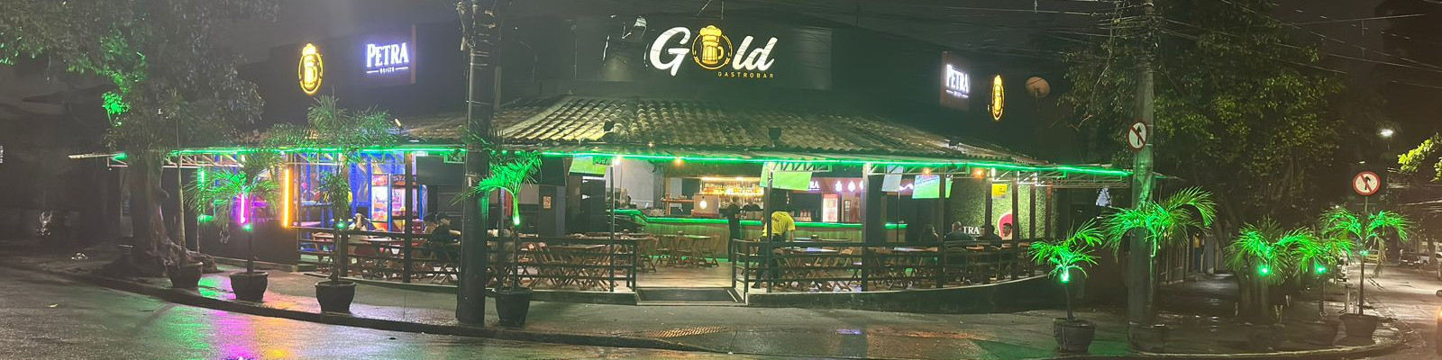 GOLD GASTROBAR